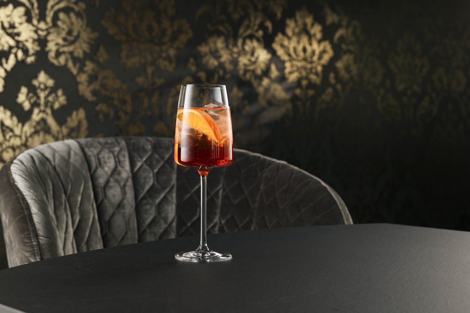Getränk elegant in Szene gesetzt – High-End Liquid-Fotografie.