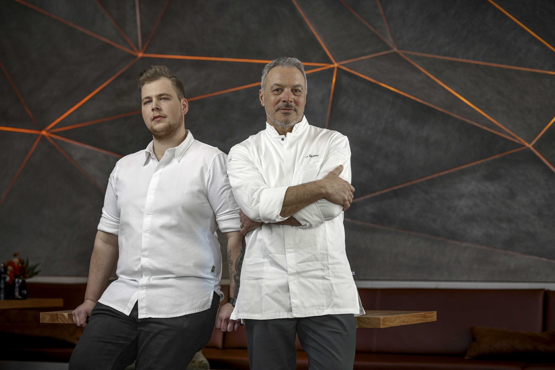Ausdrucksstarkes Porträt aus der Gastronomie – Authentisches People-Porträt für Gastronomie und Marken von Kitchenkiss – Persönlichkeit, Handwerk, Employer Branding.