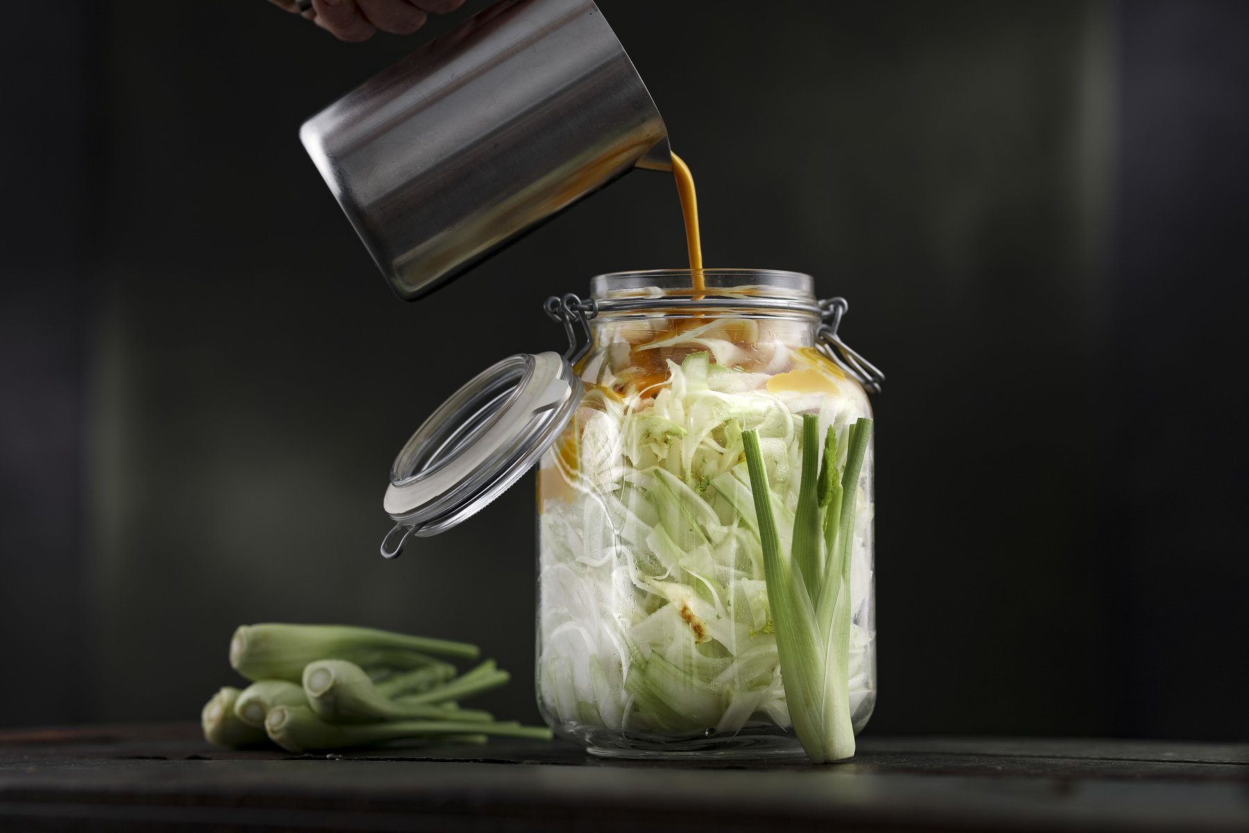 Helles Food-Motiv mit cleanem Styling – Helle, frische Food-Fotografie von Kitchenkiss – Clean Eating, Tageslicht, natürliche Ästhetik.