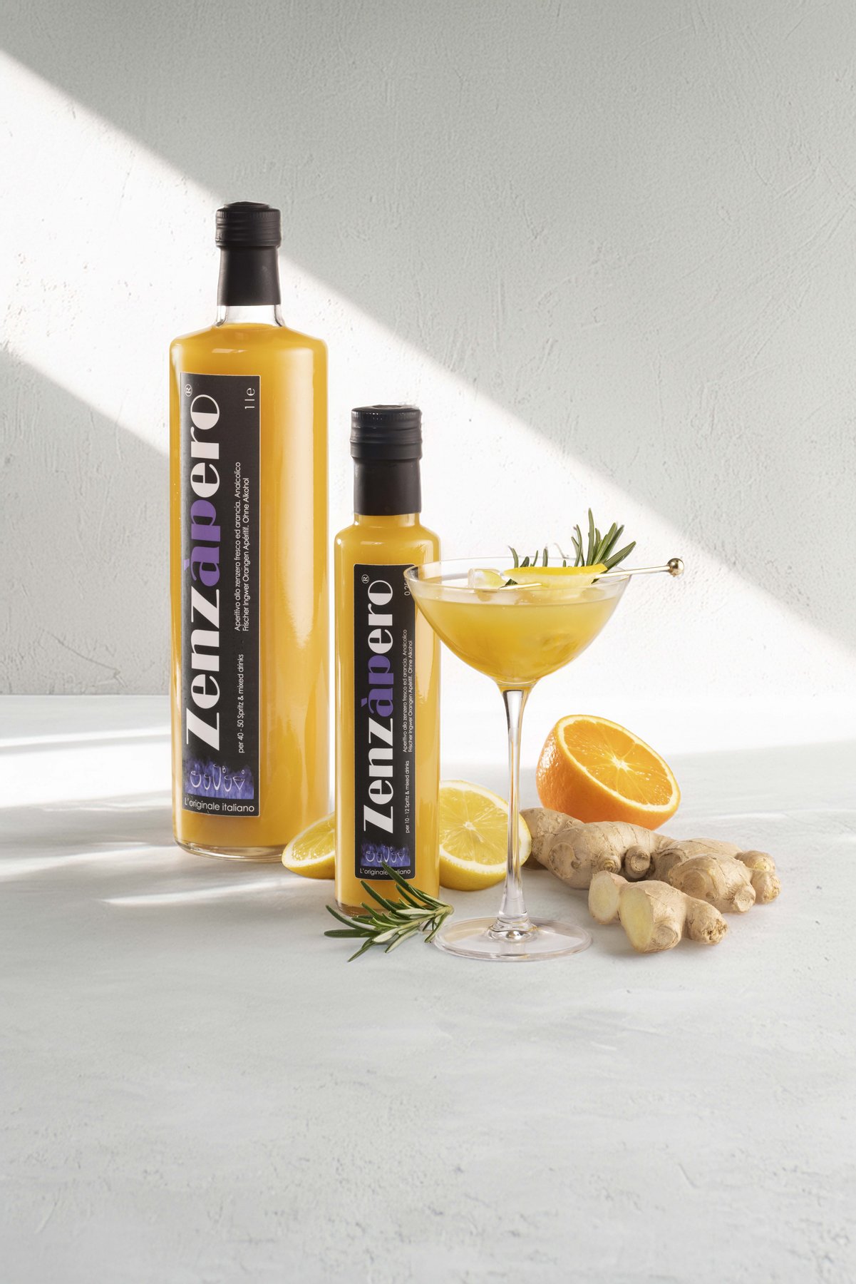 Cocktail atmosphärisch in Szene gesetzt – High-End Beverage-Fotografie.