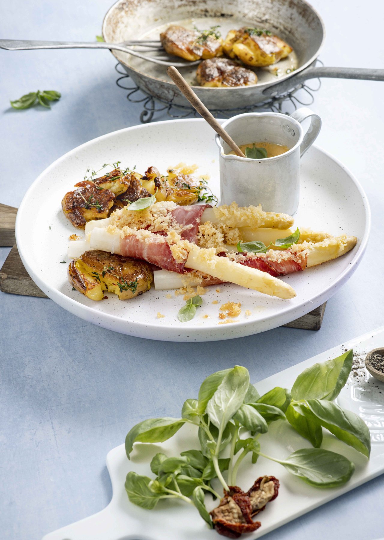 Frisches Food-Konzept in heller Optik – Helle, frische Food-Fotografie von Kitchenkiss – Clean Eating, Tageslicht, natürliche Ästhetik.