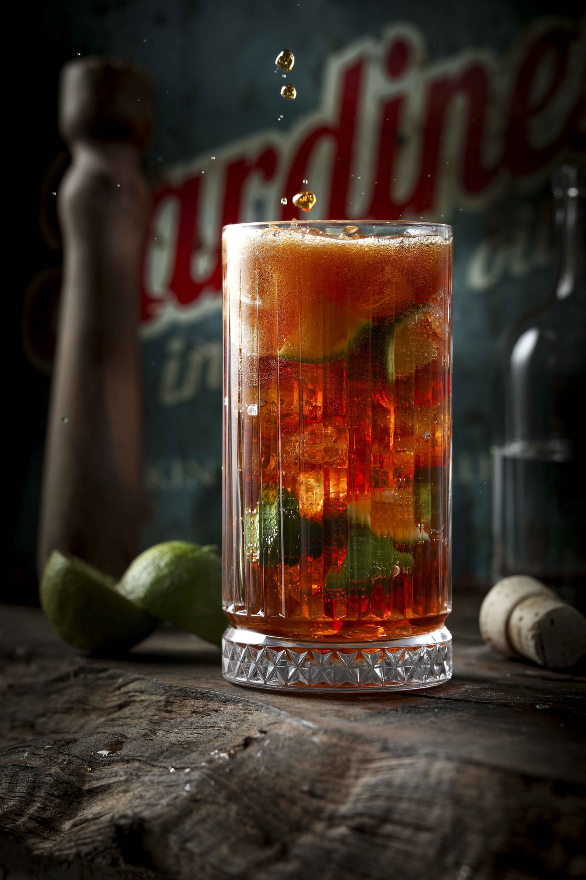 Drink elegant fotografiert – hochwertige Getränkefotografie für die Bar.